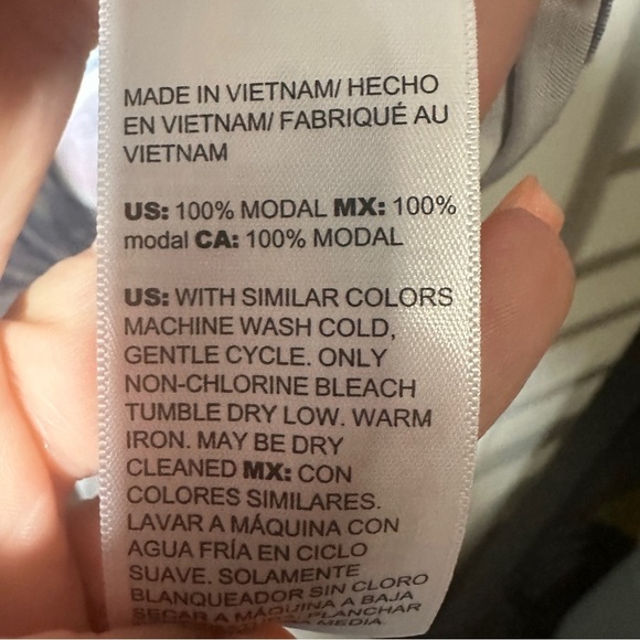 Chico’s Sand Wash Paisley Button Down Long Sleeve Blouse Size 3 (16-18) - Picture 6 of 7